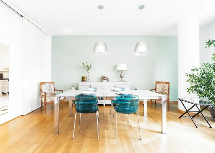 Loreto Elegant Flat